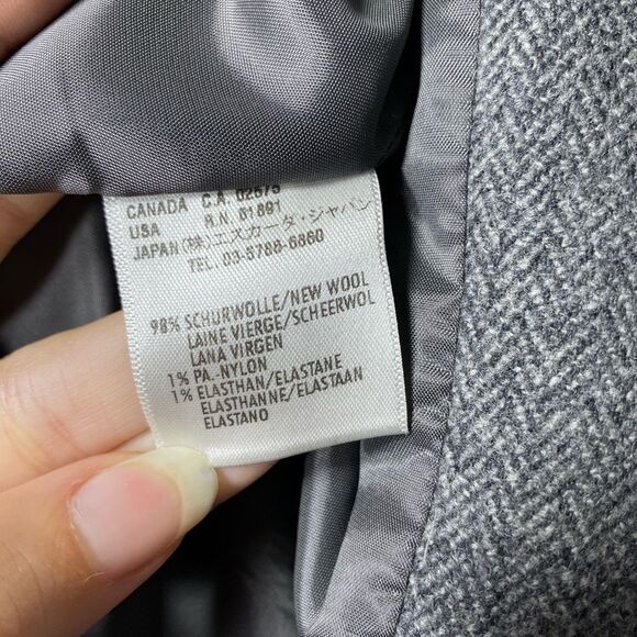 Escada | Tweed Pattern Button Front Wool Blazer Jacket in Gray Sz 44 Large - Picture 11 of 15